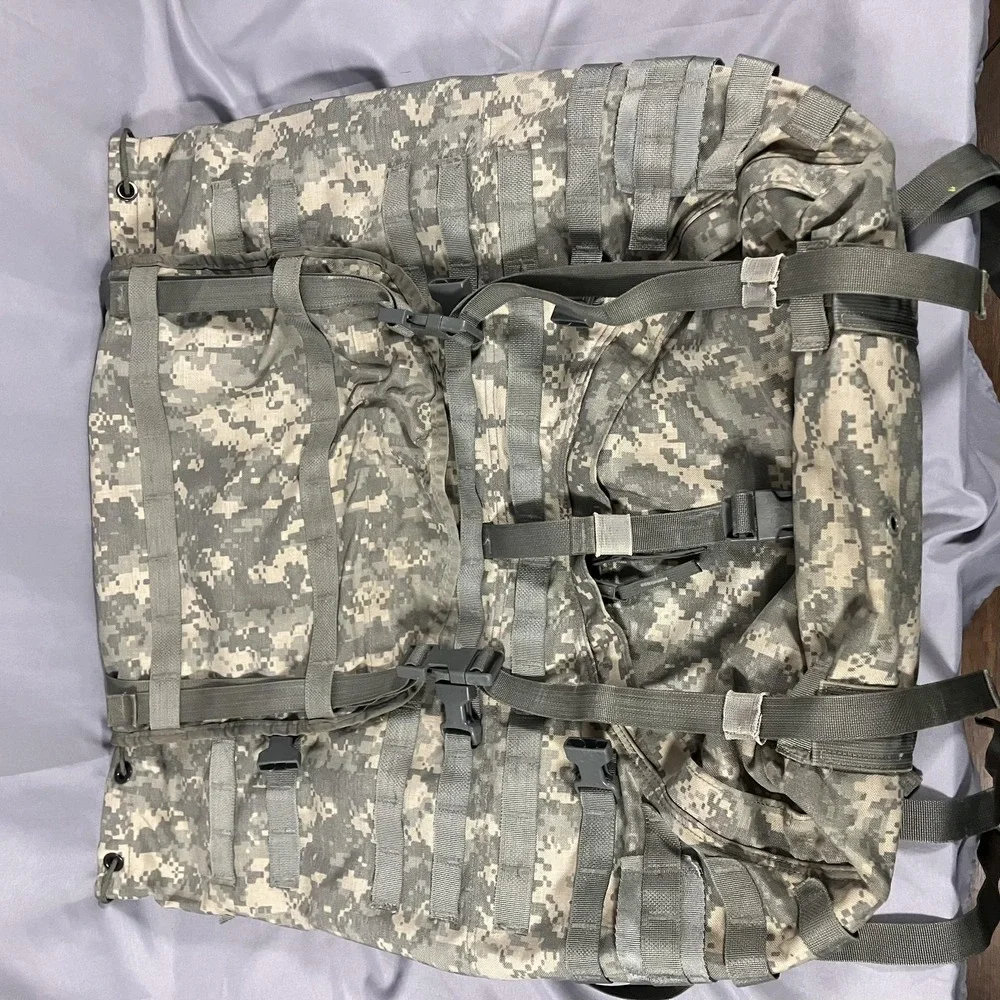 MOLLE II‎ Large Rucksack ACU Digital Camo Military Pack NSN 8465-01-524-5285